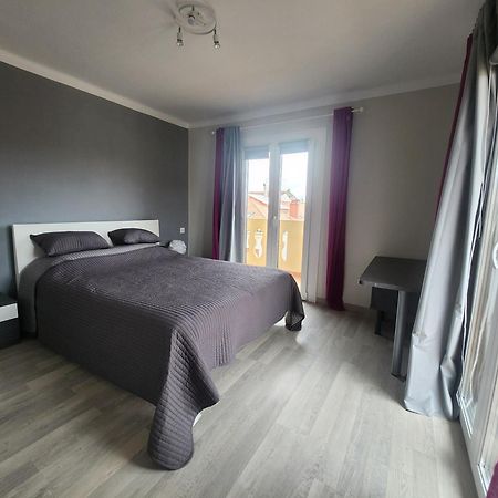 Appartamento Piso centrico amplio-luminoso Zarautz Esterno foto
