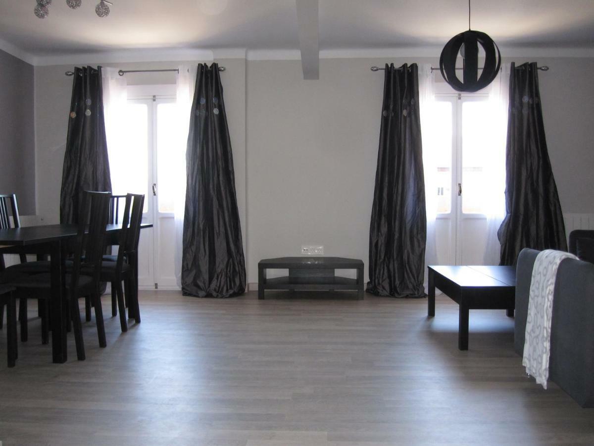 Appartamento Piso centrico amplio-luminoso Zarautz Esterno foto